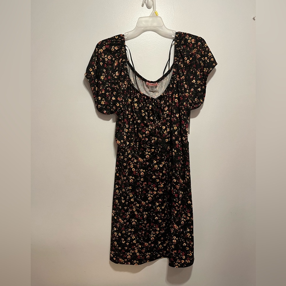 NWT Plus Size Floral 3x Summer Dress Stretch Soft Material